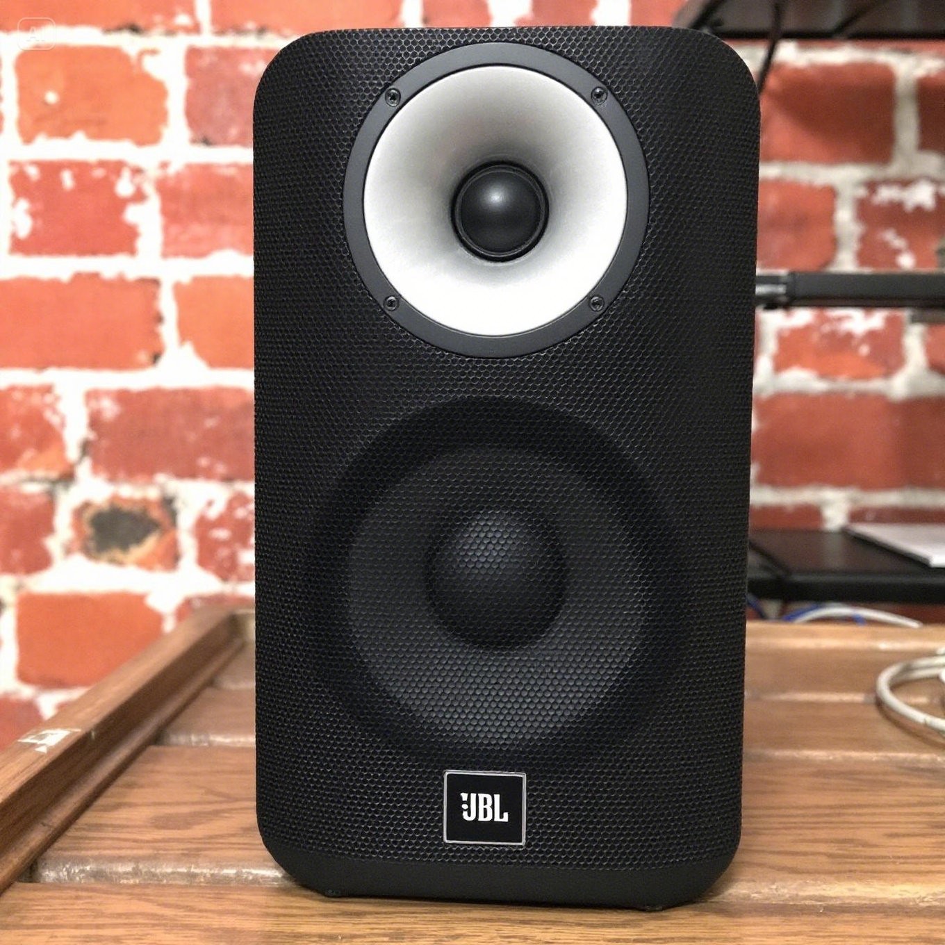 Review JBL Charge 5: Speaker Portabel dengan Bass Mendalam